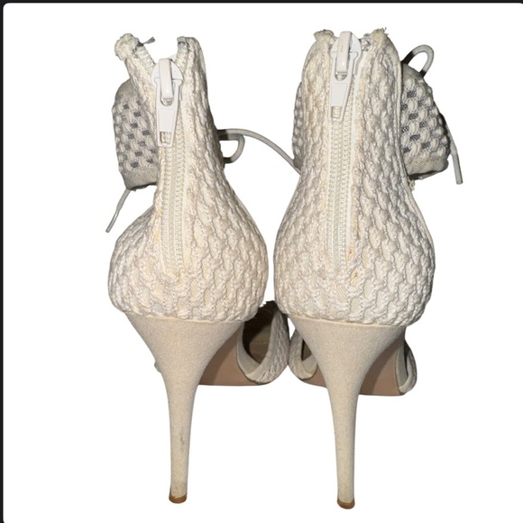 🔵 Shoe Dazzle Callista Cream Crochet Heeled Sandal Size 7.5 - Picture 5 of 6
